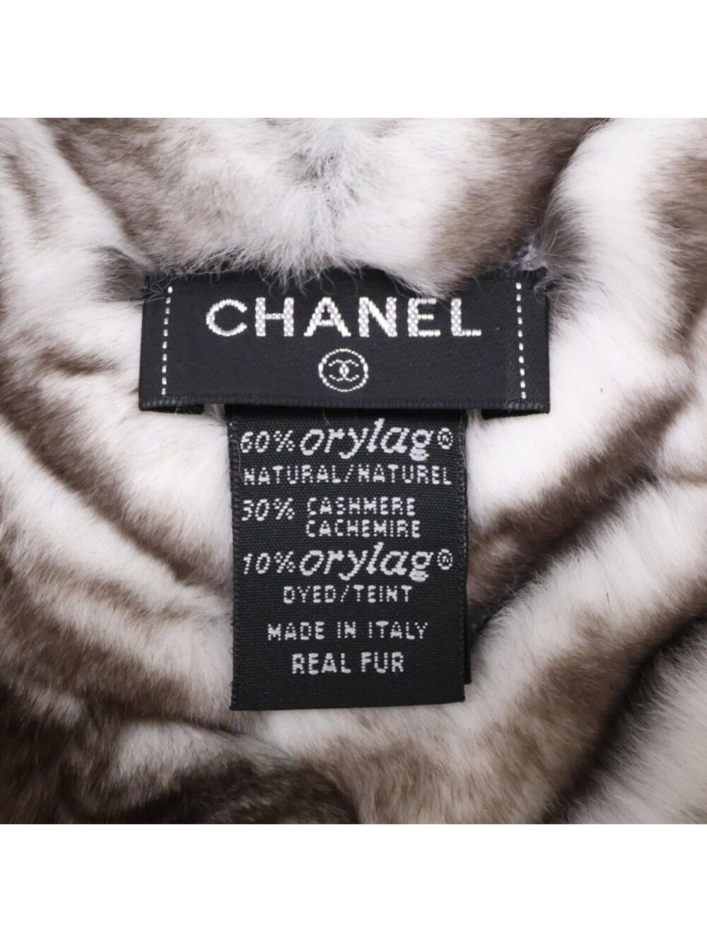 Chanel Orirag Cashmere Alpaca CC Logo Scarf on Both Ends - Picture 8 of 12